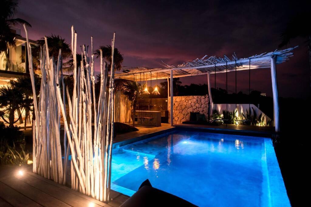 Tulum Beachfront Villa I'Ik By Casa Xuul Tulum Exterior photo