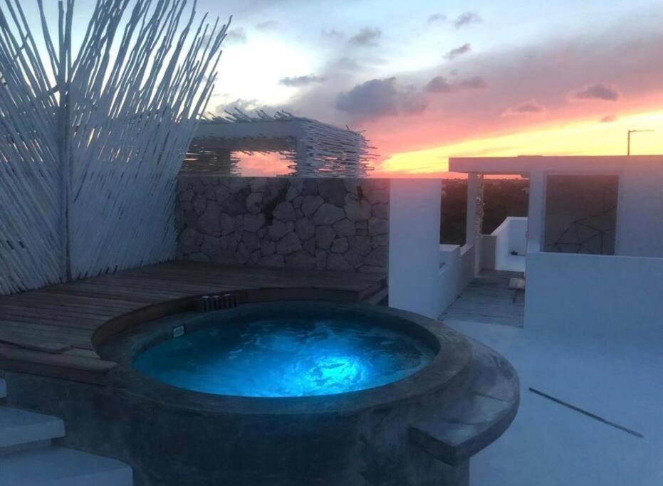 Tulum Beachfront Villa I'Ik By Casa Xuul Tulum Exterior photo